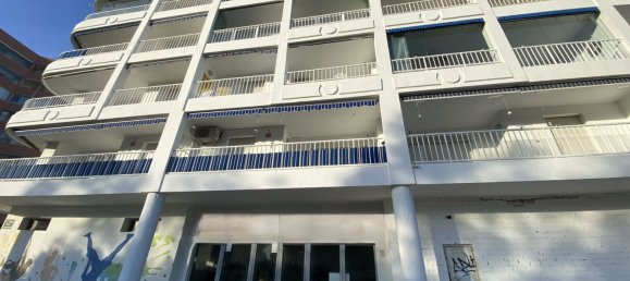 3 bedrooms Apartment in Fuengirola, Spain No. 56140 28