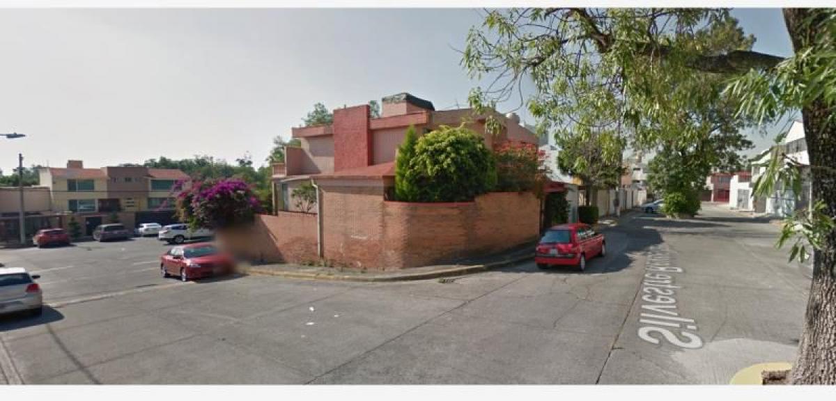 Casa de 4 dormitorios en Naucalpan de Juárez, Mexico No. 224622