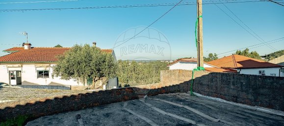 3 bedrooms House in Coimbra, Portugal No. 173283 5