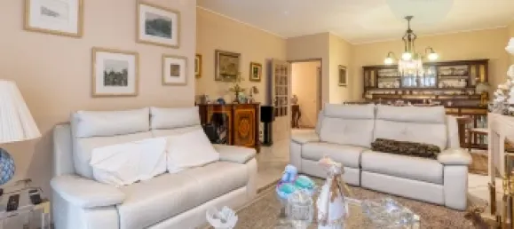 3 bedrooms Apartment in Porto, Portugal No. 113650 5