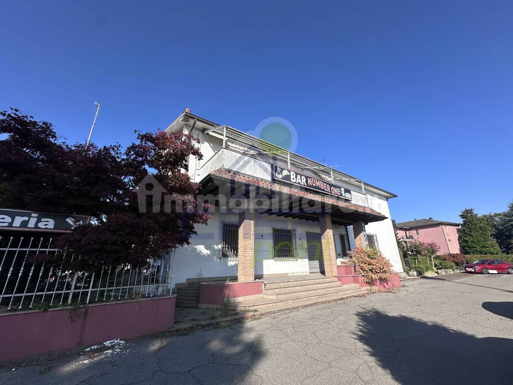 Gewerbliche Immobilie in Casaletto Lodigiano, Italy 700m², Nr. 301395