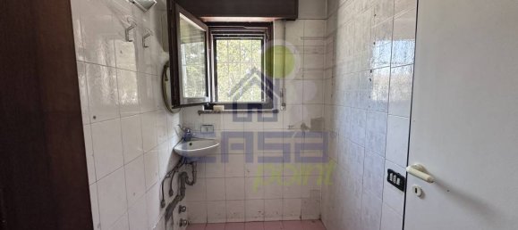 Gewerbliche Immobilie in Casaletto Lodigiano, Italy 700m², Nr. 301395 16