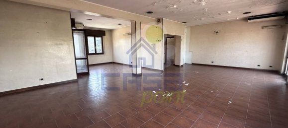 Gewerbliche Immobilie in Casaletto Lodigiano, Italy 700m², Nr. 301395 10
