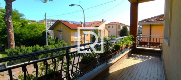 6 bedrooms Villa in Ravenna, Italy No. 274690 11