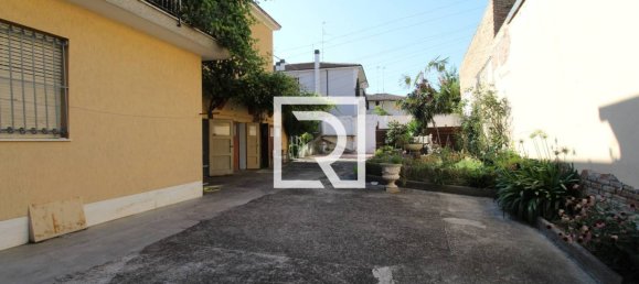 6 bedrooms Villa in Ravenna, Italy No. 274690 19