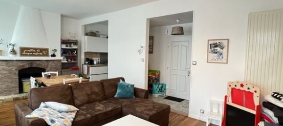 3 Schlafzimmer Wohnung in Abbeville, France, Nr. 301964 3