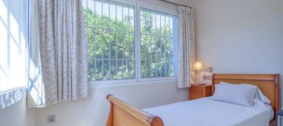 5 bedrooms Villa in Marbella, Spain No. 151046 34