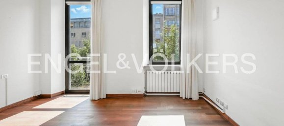 3 bedrooms Penthouse in Busto Arsizio, Italy No. 285545 13