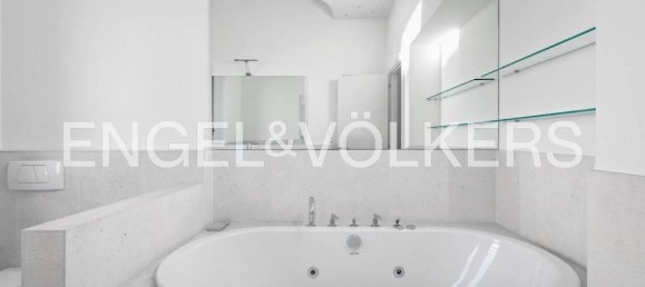 3 bedrooms Penthouse in Busto Arsizio, Italy No. 285545 17