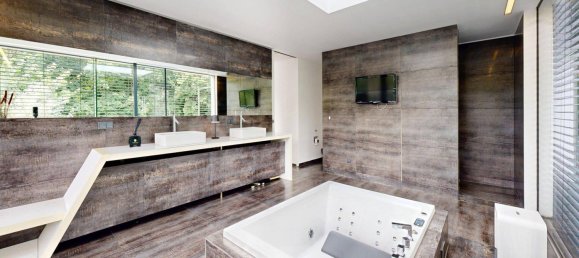 8-Zimmer Villa in Hinterbrühl, Austria, Nr. 246022 15