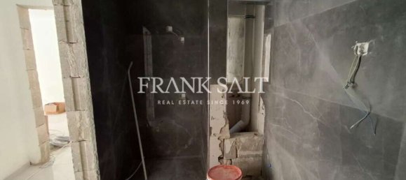 Apartamento de 2 dormitorios en Zabbar, Malta No. 2291 3