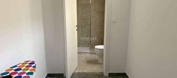 2 bedrooms Apartment in Siggiewi, Malta No. 11452 7