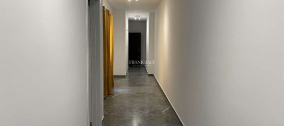 2 bedrooms Apartment in Siggiewi, Malta No. 11452 10