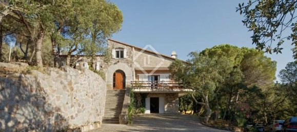 Villa T5 em Castell-Platja d'Aro, Spain N.º 43671 2