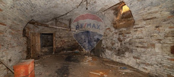 14-Zimmer Wohnung in Jesi, Italy, Nr. 8291 14