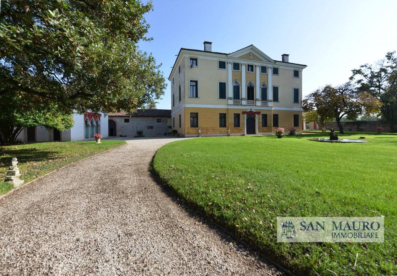 Villa T4 em Sandrigo, Italy N.º 220011