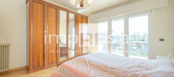 Дом с 3 спальнями в Понцано Венето, Италия № 177002 36