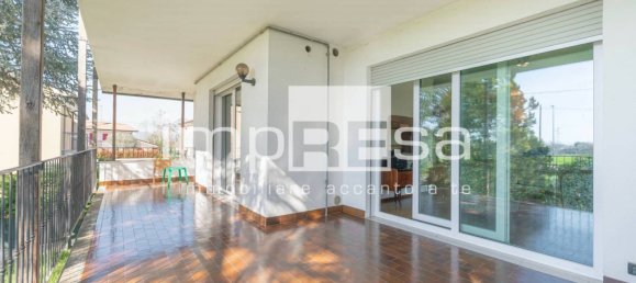 Дом с 3 спальнями в Понцано Венето, Италия № 177002 13