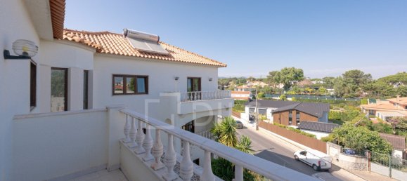 5 Schlafzimmer Villa in Cascais, Portugal, Nr. 191124 44