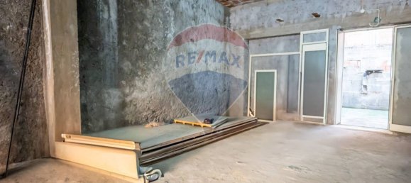 1 room Commercial property in Giardini-Naxos, Italy No. 57471 6