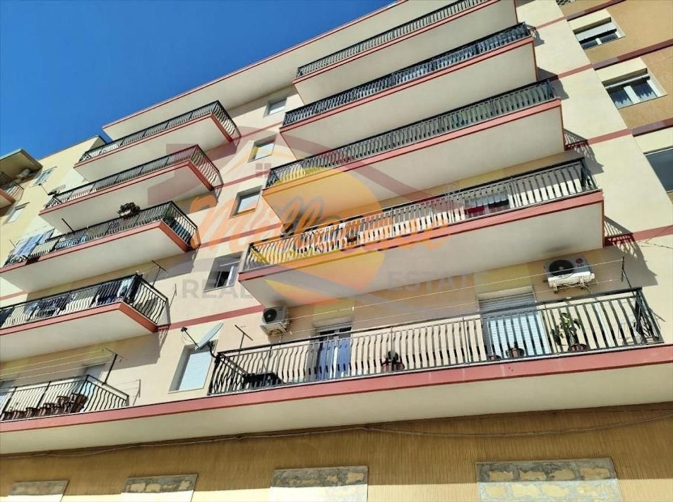 5-salle Appartement à Syracuse, Italy No. 269570