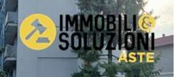 2 rooms Apartment in Busto Arsizio, Italy No. 185734 2