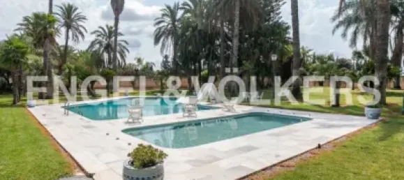 12 bedrooms Villa in La Pobla de Vallbona, Spain No. 155263 7