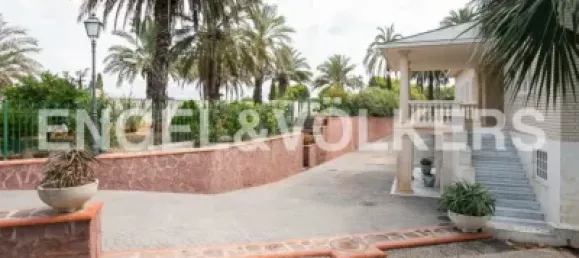 12 bedrooms Villa in La Pobla de Vallbona, Spain No. 155263 13