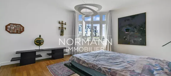 5 bedrooms Apartment in Paris, France No. 338665 10