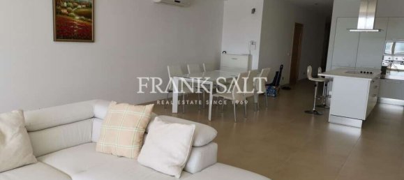 3 bedrooms Apartment in Gzira, Malta No. 9512 3