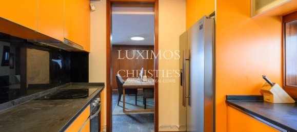 4 bedrooms House in Porto, Portugal No. 134946 6