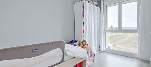 3 bedrooms Duplex in Aubergenville, France No. 164114 11