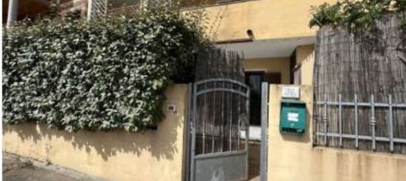 Квартира с 4 комнатами в Ольбия, Италия № 99675 4