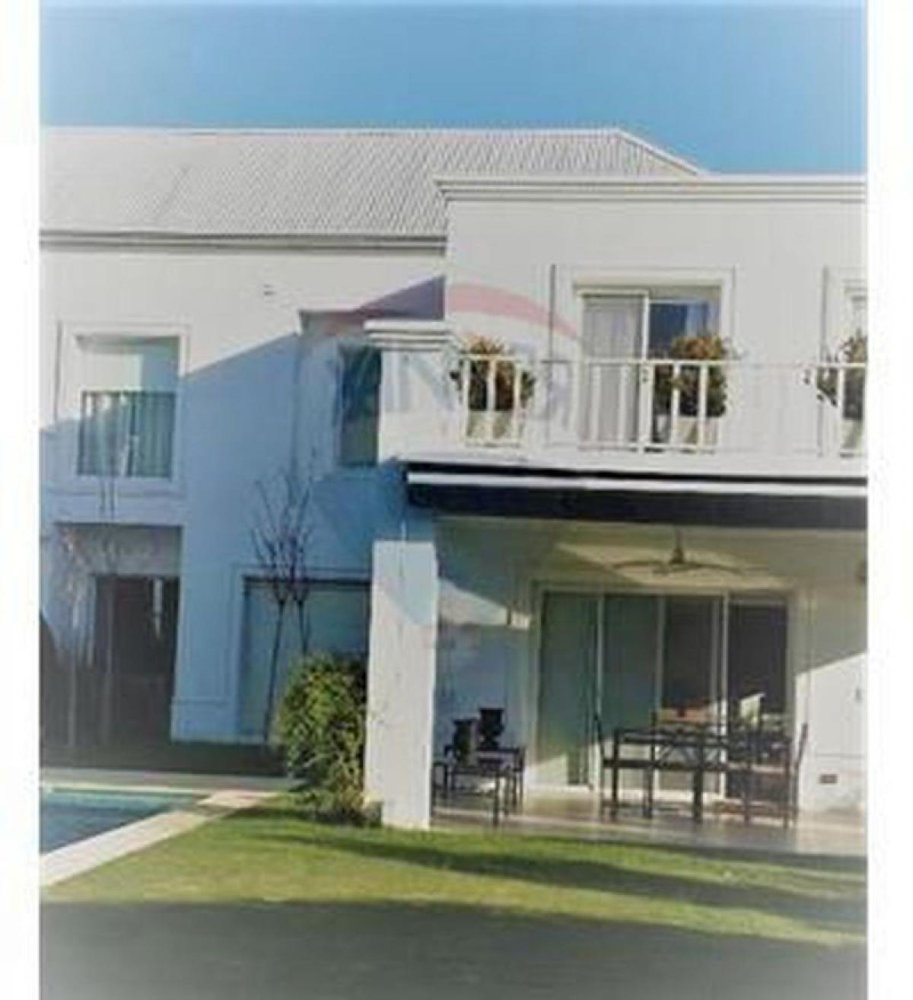 4 bedrooms House in Tigre, Argentina No. 1013