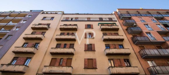 3-salle Appartement à Milan, Italy No. 241998 26