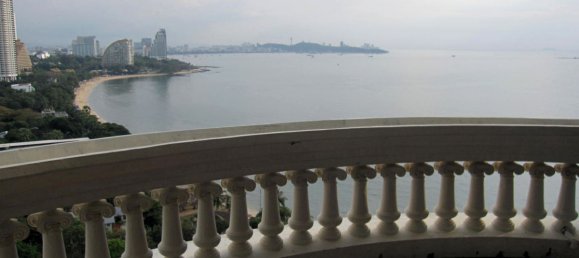 4 bedrooms Condo in Pattaya, Thailand No. 1427 21