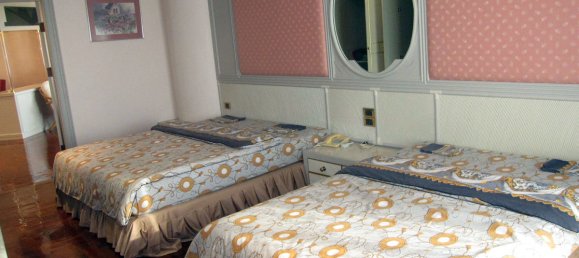 4 bedrooms Condo in Pattaya, Thailand No. 1427 14