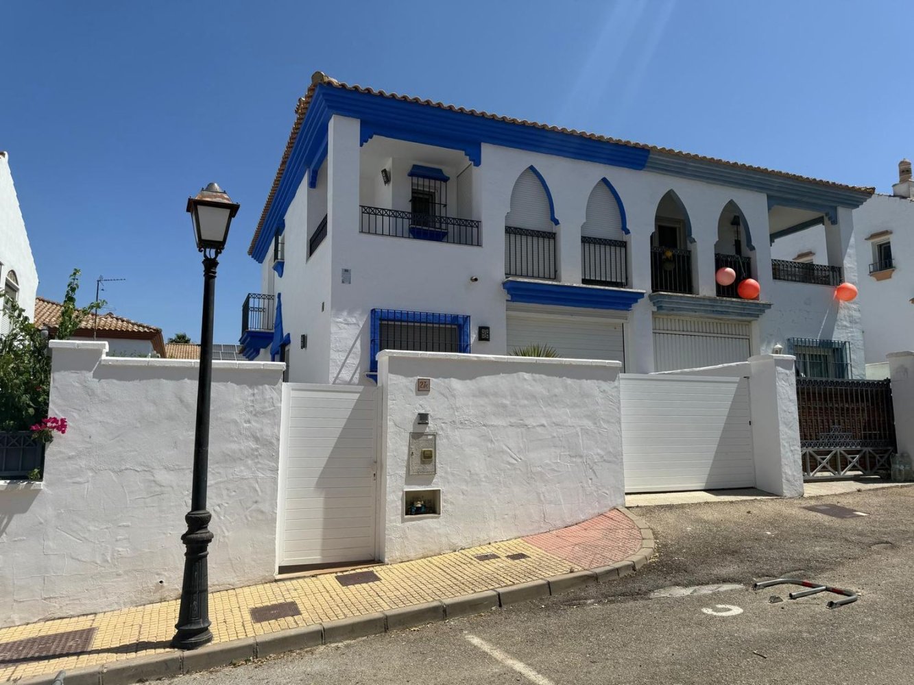 5 bedrooms House in Zahara de los Atunes, Spain No. 250638