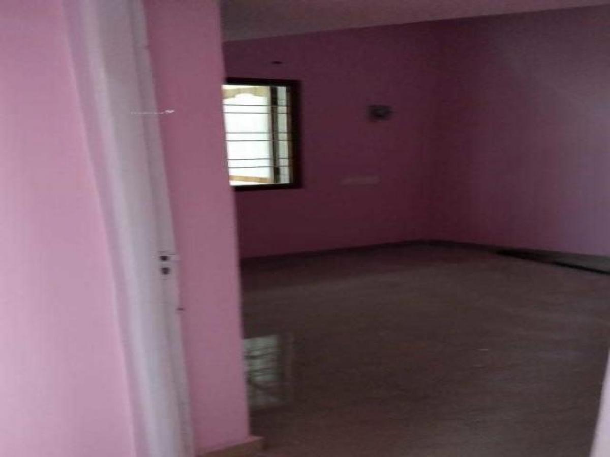 4 bedrooms House in Chennai, India No. 42053