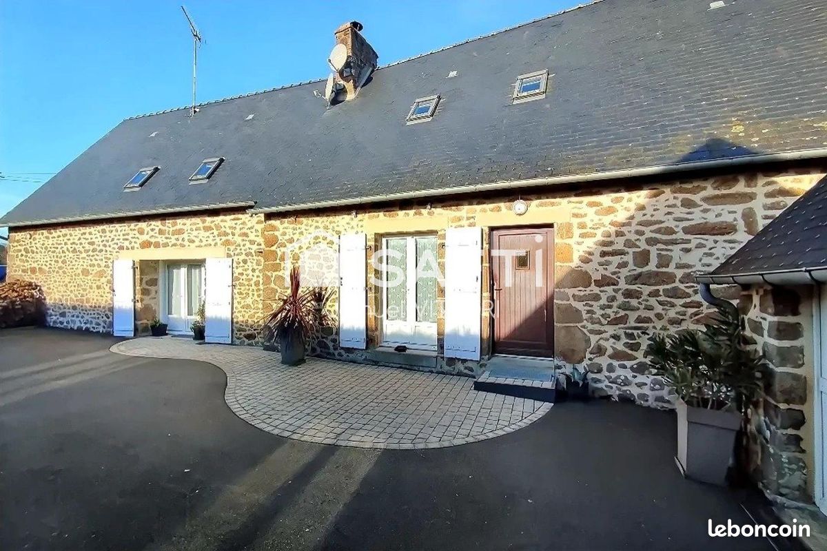 6 bedrooms House in Mayenne, France No. 286093