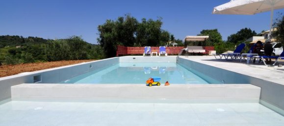 5 غرف نوم فيلا في Corfu, Greece رقم 8912 2