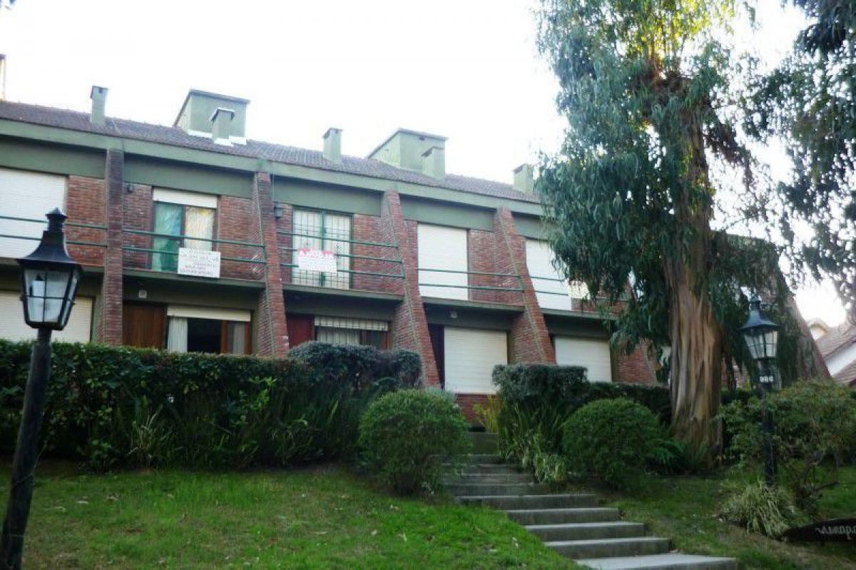 2 bedrooms Apartment in Mar del Plata, Argentina No. 96769