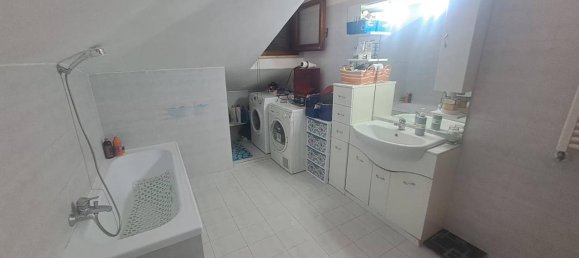 3 rooms Apartment in Anguillara Sabazia, Italy No. 21180 14