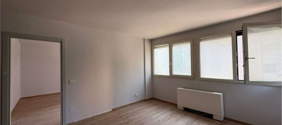 Квартира с 4 спальнями в Флоренция, Италия № 350953 24