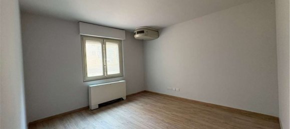 Квартира с 4 спальнями в Флоренция, Италия № 350953 13