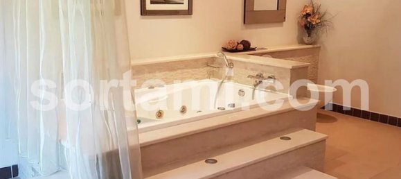 7 bedrooms House in Quarteira, Portugal No. 114436 12