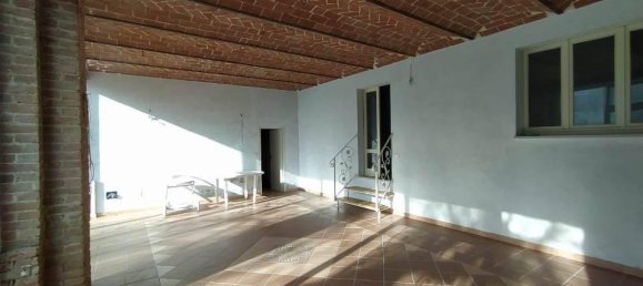 7 rooms House in Alfiano Natta, Italy No. 144838 9