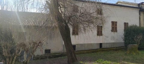 7 rooms House in Alfiano Natta, Italy No. 144838 4