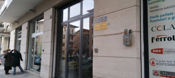 1-salle Propriété commerciale à Viterbo, Italy No. 166338 9