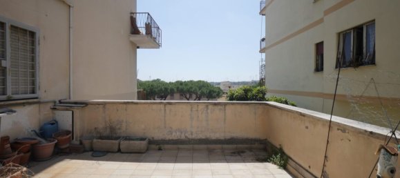 3 bedrooms Apartment in Rome, Italy No. 282127 6